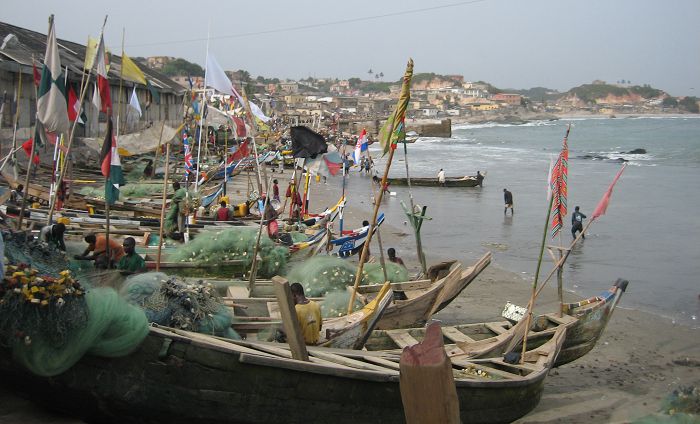 Illegal fishing: Fisherman alleges bribery of observers, calls for military on trawlers