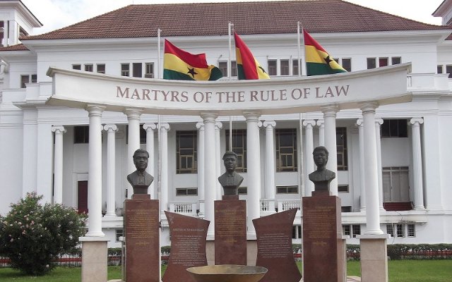 Fourteen CSOs press Supreme Court to allow intervention in Special Prosecutor law case
