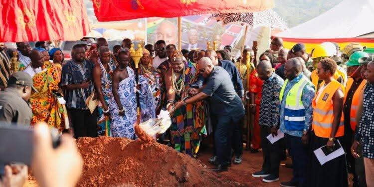 Without roads, “24-Hour Market” will fail at Asesewa, residents warn