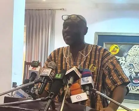 Etweresohene stripped of his title for rebelling against OkyemanB