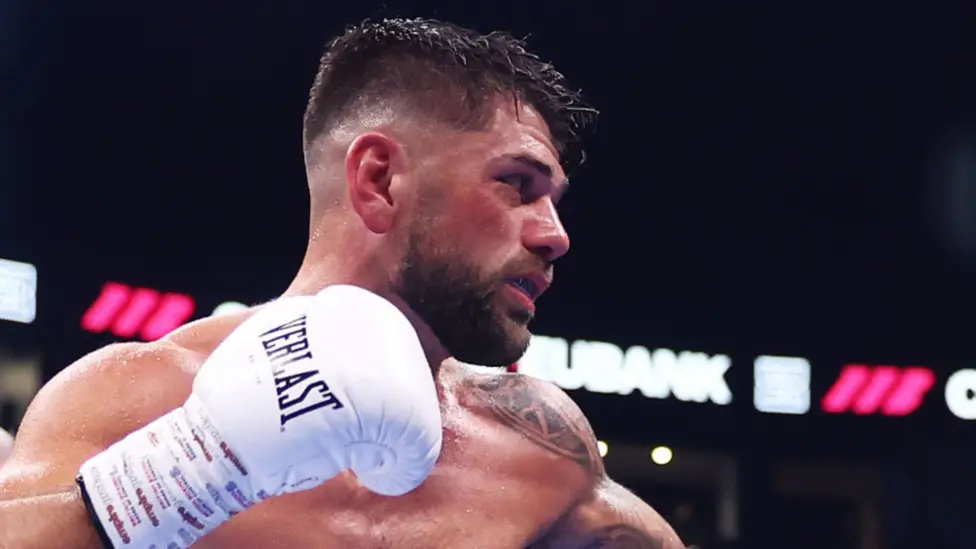 Cordina to fight Mason for WBO lightweight title